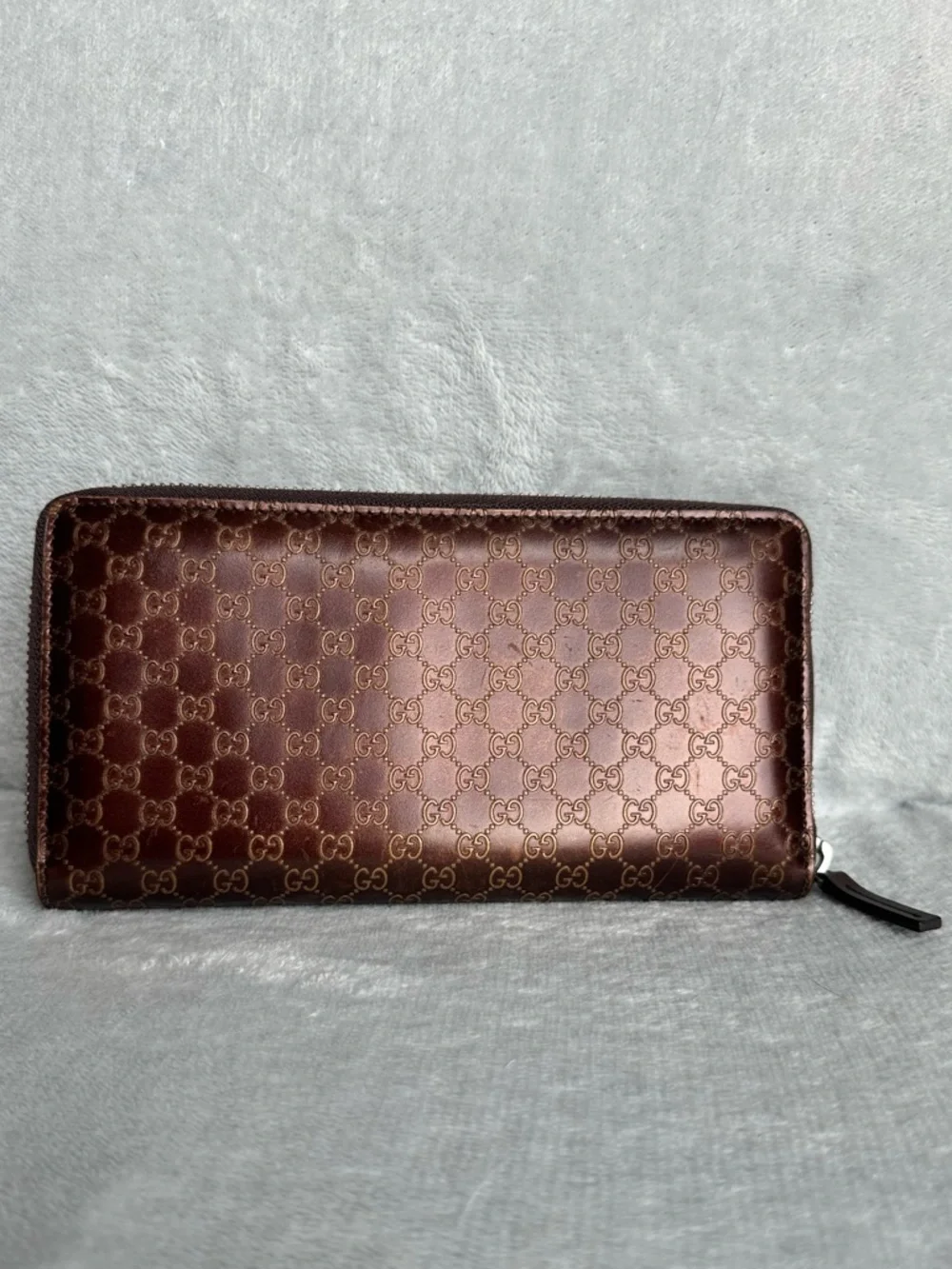 Gucci Brown Copper Guccissima Micro GG Patent Leather Zip Around Wallet - Picture 3 of 12